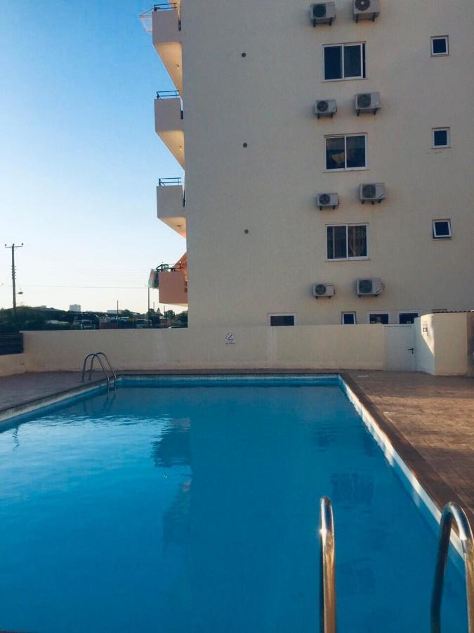 Pool Apartment Ларнака Екстер'єр фото